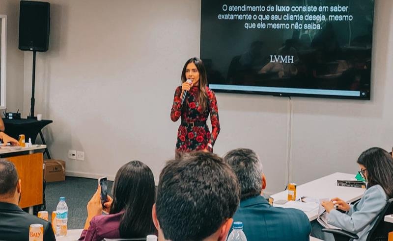 WTC São Paulo recebe a Cúpula de Deal Makers com Sophia Martins e liderança de Ricardo Bellino