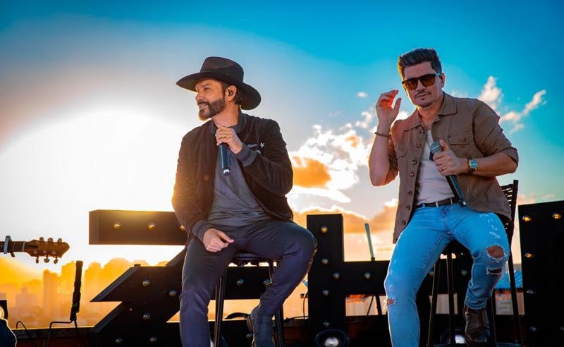 Zé Henrique & Gabriel lançam “Mina de Minas”, homenagem romântica ao estado que marcou sua trajetória