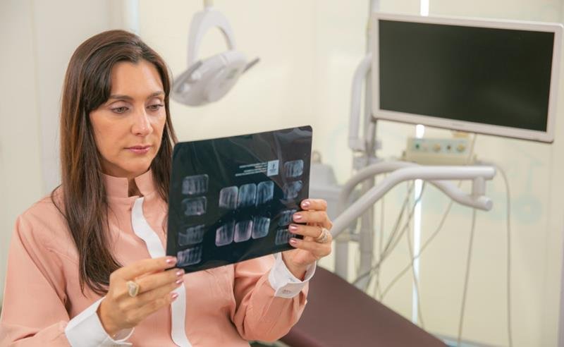 Brasil terá mais idosos que crianças em 2030 este aumento da longevidade impulsiona a busca por dentista em casa